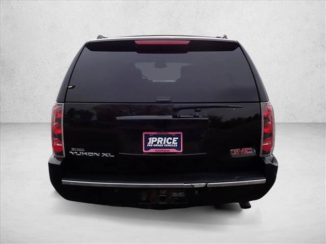 Used 2013 GMC Yukon XL Denali AWD/4WD image 3