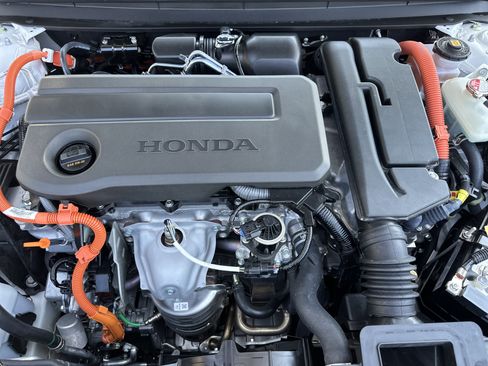 Used 2025 Honda Accord Touring image 9
