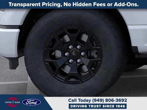 New 2025 Ford F150 Lightning XLT image 19