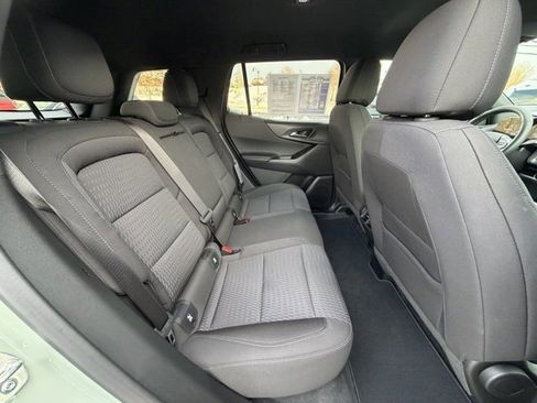 Certified 2025 Chevrolet Equinox LT w/ Safety and Technology Package image 37