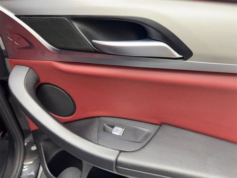 Used 2022 BMW X4 xDrive30i w/ Convenience Package image 44