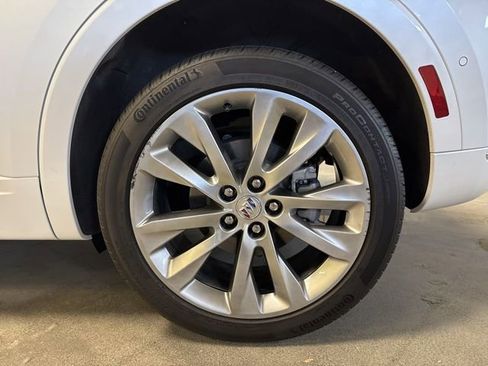 Used 2023 Buick Envision Avenir image 11