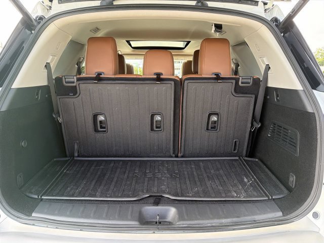Certified 2024 Nissan Pathfinder Platinum w/ Cargo Package AWD/4WD image 28