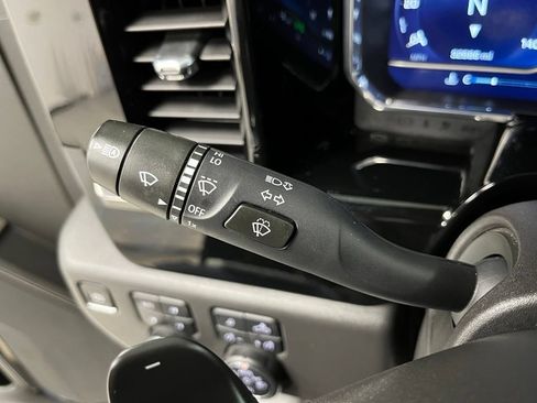 Used 2023 Chevrolet Silverado 1500 ZR2 AWD/4WD image 31