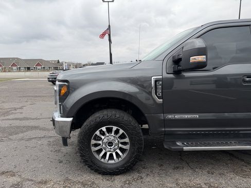 Used 2020 Ford F250 Lariat w/ Lariat Value Package image 11