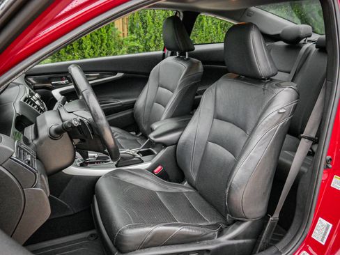 Used 2015 Honda Accord EX-L image 16