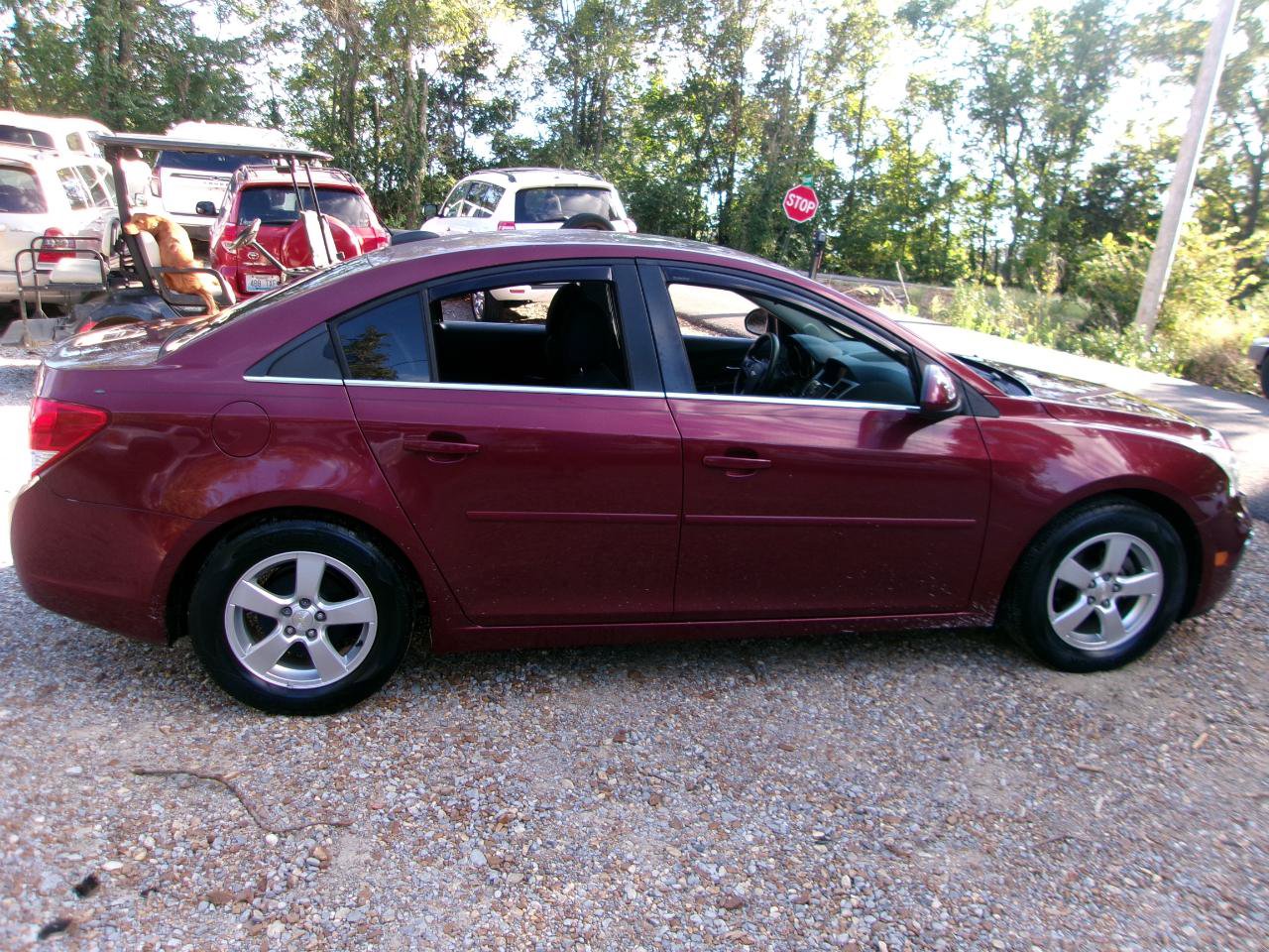 Used 2016 Chevrolet Cruze LT w/ Sun And Sound Package FWD image 9