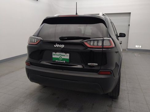 Used 2019 Jeep Cherokee Latitude Plus w/ Comfort/Convenience Group image 7