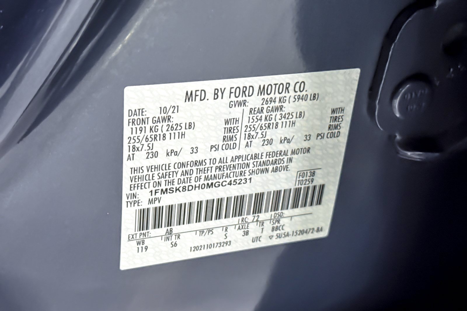 Used 2021 Ford Explorer XLT w/ Equipment Group 202A AWD/4WD image 28