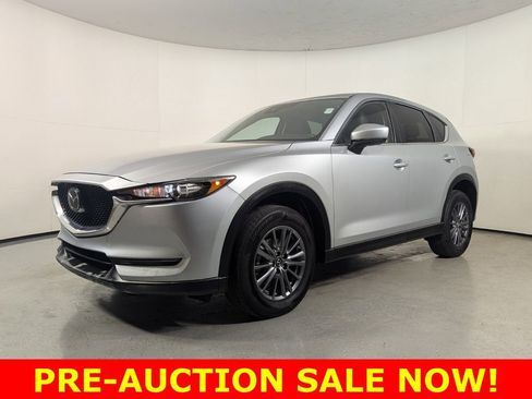 Used 2020 MAZDA CX-5 Touring image 3