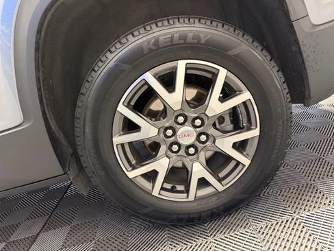 Used 2021 GMC Acadia SLE w/ Driver Convenience Package image 37