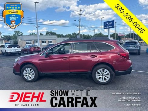 Used 2018 Subaru Outback 2.5i Premium AWD/4WD image 4