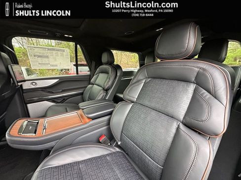 New 2025 Lincoln Navigator Black Label AWD/4WD image 20