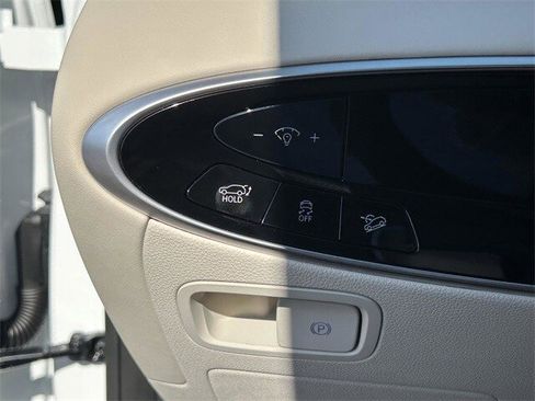 New 2026 Genesis GV70 2.5T Select image 26