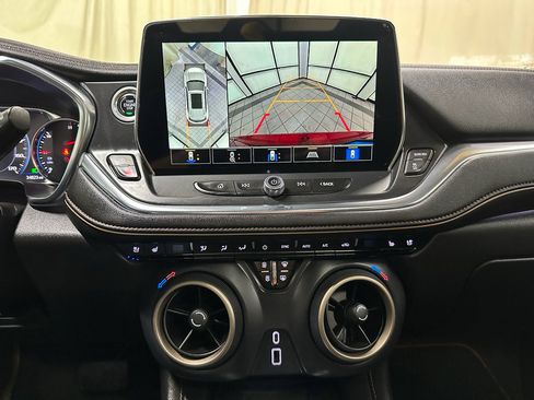 Certified 2023 Chevrolet Blazer Premier w/ Driver Confidence II Package FWD image 28