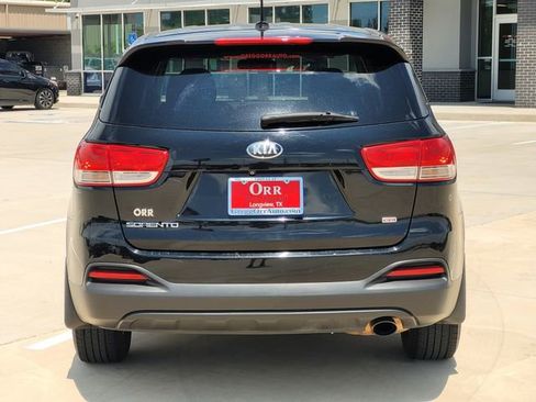 Used 2018 Kia Sorento L FWD image 6
