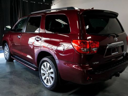 Used 2010 Toyota Sequoia Limited AWD/4WD image 24