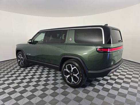 Used 2023 Rivian R1S Adventure image 3