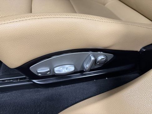 Used 2016 Porsche Panamera Edition image 24