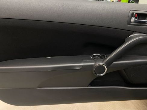 Used 2007 Scion tC Base image 25