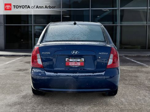 Used 2011 Hyundai Accent GLS w/ Premium Pkg 4 image 9