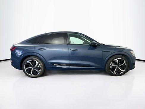 Used 2024 Audi Q8 e-tron Premium Plus w/ Premium Plus Package AWD/4WD image 10