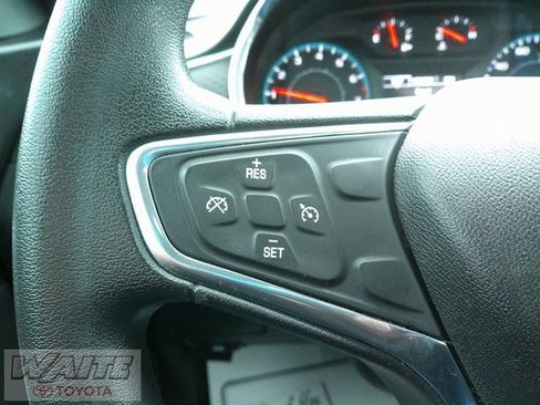 Used 2018 Chevrolet Malibu LT image 11