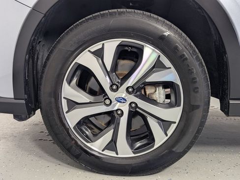 Used 2020 Subaru Outback Limited AWD/4WD image 8