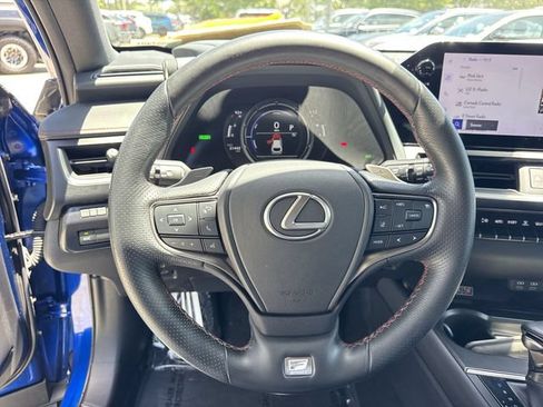 Certified 2023 Lexus UX 250h F Sport FWD image 14