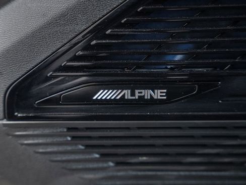 New 2026 Jeep Cherokee Overland image 44