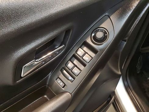 Used 2017 Chevrolet Trax LS image 12