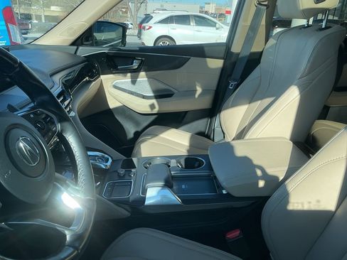 Certified 2022 Acura MDX SH-AWD w/ Advance Package image 8