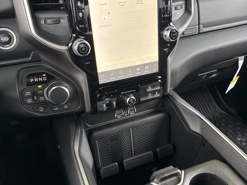 New 2026 RAM 1500 Big Horn AWD/4WD image 17