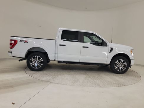 Certified 2022 Ford F150 XL w/ STX Appearance Package AWD/4WD image 6