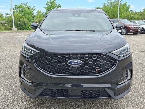 Used 2019 Ford Edge ST w/ Equipment Group 401A AWD/4WD image 2