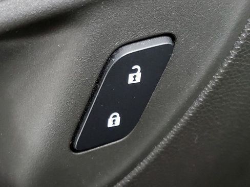 Used 2023 Buick Encore GX Select w/ Experience Buick Package image 28