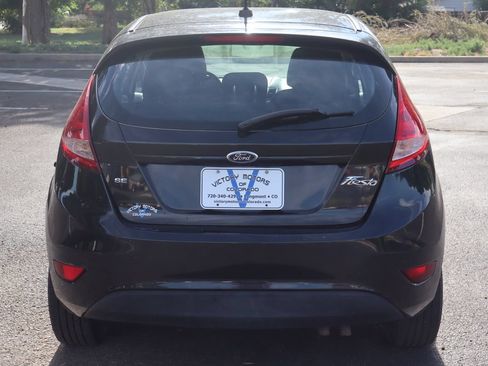 Used 2013 Ford Fiesta SE FWD image 6