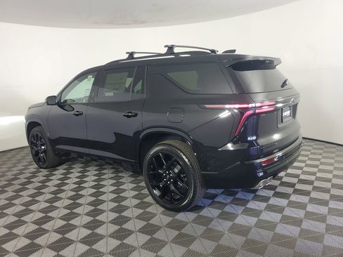 New 2026 Chevrolet Traverse RS w/ LPO, Floor Liner Package FWD image 6