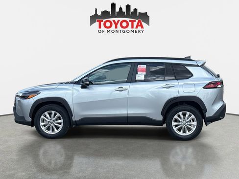 New 2026 Toyota Corolla Cross LE image 6