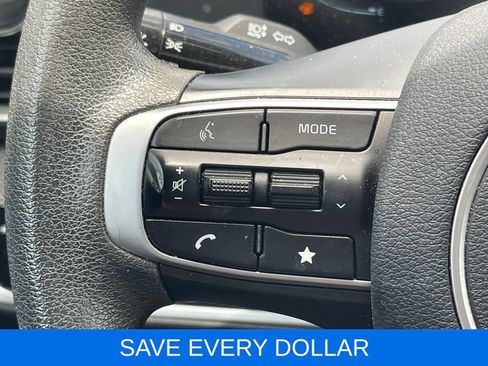 Used 2025 Kia Sportage LX FWD image 17