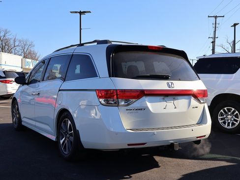 Used 2016 Honda Odyssey Touring Elite image 5