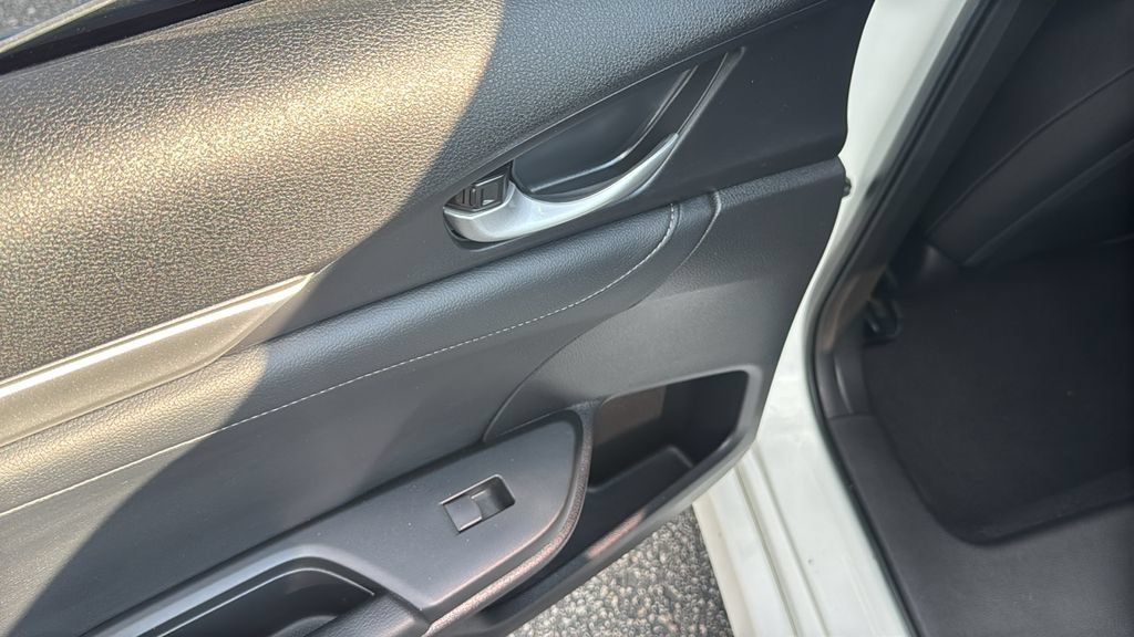 Certified 2020 Honda Civic Touring image 27