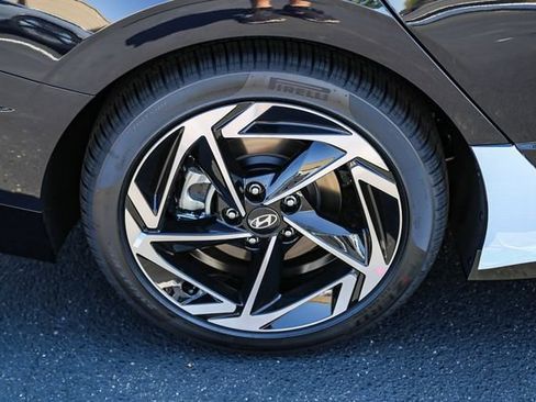 New 2025 Hyundai Sonata SEL image 11