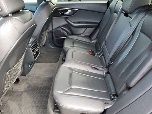 Used 2019 Audi Q8 Prestige AWD/4WD image 22