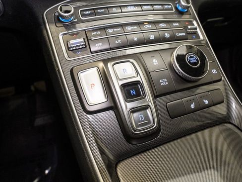 Used 2023 Hyundai Santa Fe SEL image 15