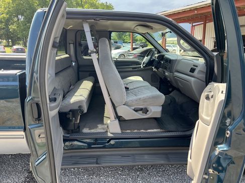 Used 1999 Ford F250 XL RWD image 14