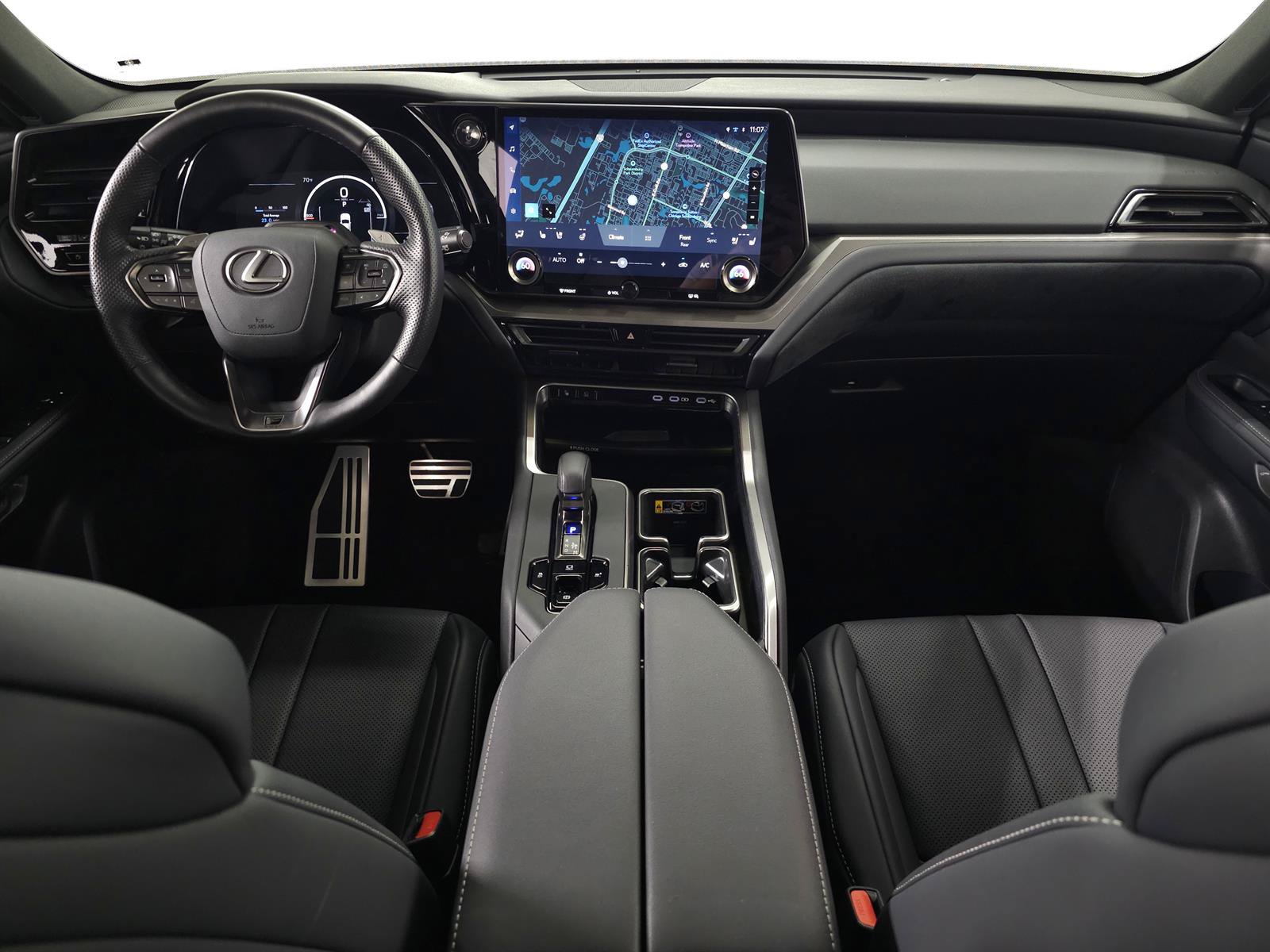 Used 2025 Lexus TX 500h AWD w/ Technology Package image 16