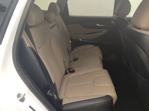 Used 2019 Hyundai Santa Fe FWD image 19