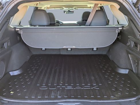 Used 2024 Subaru Outback Onyx Edition image 12