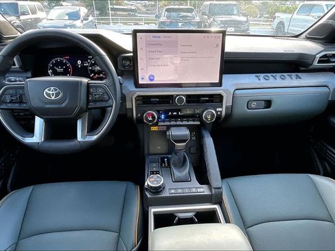 Used 2024 Toyota Tacoma 4x4 Double Cab Hybrid image 10